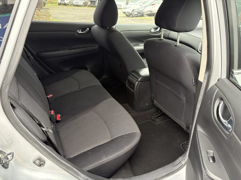 NISSAN PULSAR HATCHBACK 1.5L